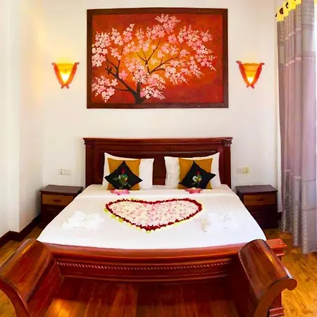 Antonios Villa Hotel